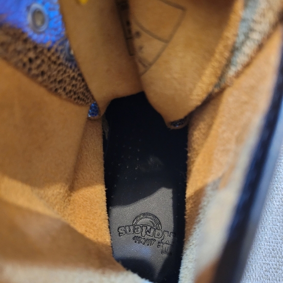 NWT Dr. Martens 1460 Rainbow Ray Sand Rainbow Ray UK 4 (US Women's 6) M - Picture 5 of 9